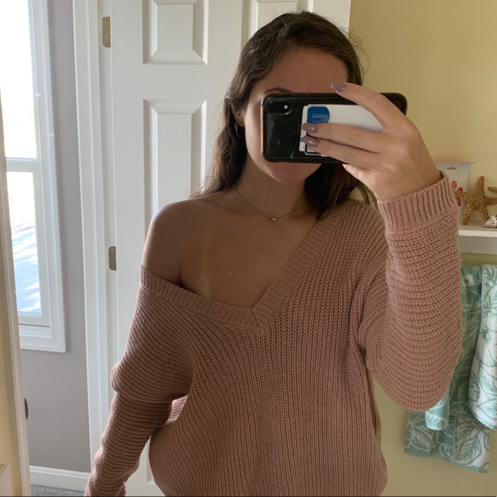 Mauve sweater with back cutout (previously listed)